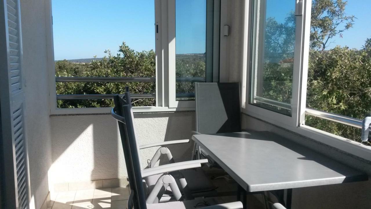 Apartment Zea Novalja Exterior photo